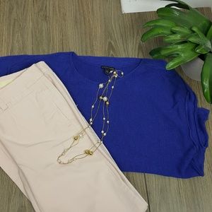 Eileen fisher M blue cut off sleeve sweater top